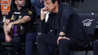 Ergin Ataman Hakem Kararlarına Tepki Göstererek Basın Toplantısını Terk Etti