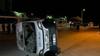 Eskişehir'de Servis Minibüsü Kazasında 7 Kişi Yaralandı