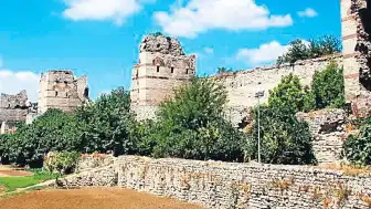 Fatih'te İkinci Bir Cinayet Girişimi Polis Tarafından Engellendi