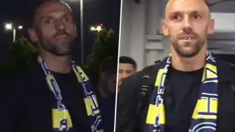 Fenerbahçe Transfer Duyurusu: Vedat Muriqi İstanbul'a Geldi