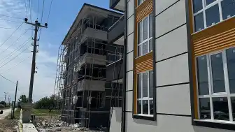 İnşaatta Elektrik Akımına Kapılan İşçi Dördüncü Kattan Düştü