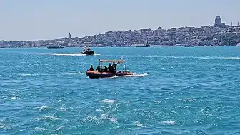 İstanbul Boğazı'nda Cansız Beden İhbarı Üzerine Arama Çalışması Başlatıldı