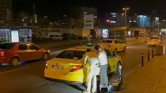 İstanbul'da Yolcu Tarafından Darbedilen Taksici Ağır Yaralandı