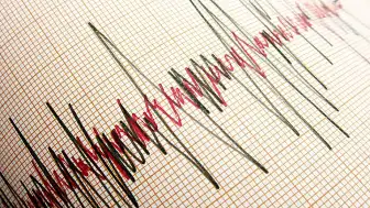 İzmir'in Foça İlçesinde 3.7 Büyüklüğünde Deprem Meydana Geldi