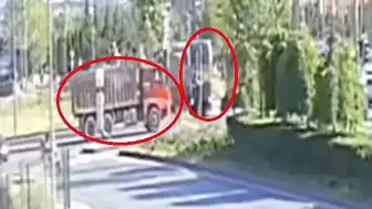 Kayseri'de Kamyon ile Tramvay Çarpıştı: 5 Yaralı