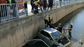 Kayseri'de Sulama Kanalına Düşen Otomobilde Sürücü Yaralandı