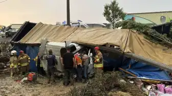 Manisa Kula'da Zincirleme Trafik Kazası: 2 Ölü, 4 Yaralı