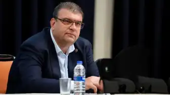 Rüşvet Soruşturması: Seferihisar Belediye Başkanı İsmail Yetişkin Diyaliz İçin Hastaneye Sevk Edildi