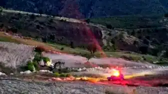 Siirt'te Feci İş Kazası: 3 Yaşındaki Çocuk Babasının Kullandığı Kepçenin Altında Can Verdi