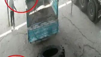 Siirt'te Traktör Lastiği Patladı: 2 İşçi Yaralandı