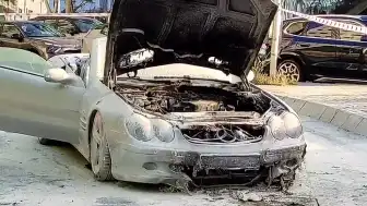 Şişli'de Seyir Halindeki Lüks Otomobil Alevlere Teslim Oldu