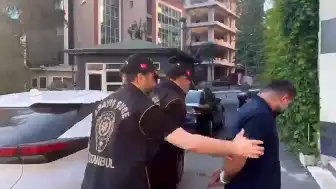 Sultangazi'de Trafik Kazası Sonrası Çıkan Kavgada 1 Kişi Hayatını Kaybetti, 8 Şüpheli Gözaltına Alındı