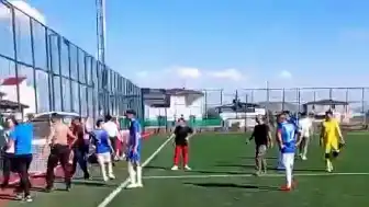Türkoğlu'nda Şampiyonluk Maçı Sonrası Kavga: Yaralılar Var