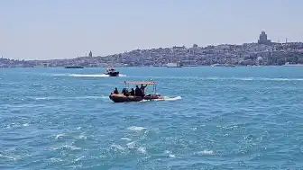 Üsküdar Sahilinde Kayıp Kişi İçin Arama Çalışmaları Devam Ediyor