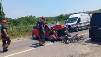Balıkesir Erdek'te Zincirleme Trafik Kazası: 1 Ölü, 2 Yaralı