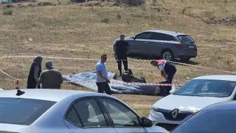 Çorum'daki Yamaç Paraşütü Kazasında Hayatını Kaybeden Pilot Antalya'da Defnedildi