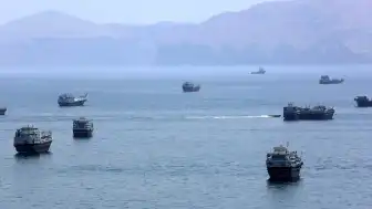 Hürmüz Boğazı Yakınlarında Tankere Saldırı: Mürettebat Yaralandı, Yangın Çıktı