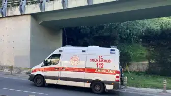 Şişli'de Yol Kenarında Erkek Cesedi Bulundu