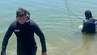 Sivas Gemerek'te Kızılırmak Akıntısına Kapılan Çocuk İçin Arama Çalışmaları Devam Ediyor
