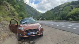 Zonguldak Kozlu'da Otomobil ile TIR Çarpıştı: 2 Ölü