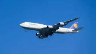 Lufthansa'da Grevler Yüzlerce Uçuşu İptal Etti, Operasyonel Kriz Derinleşiyor