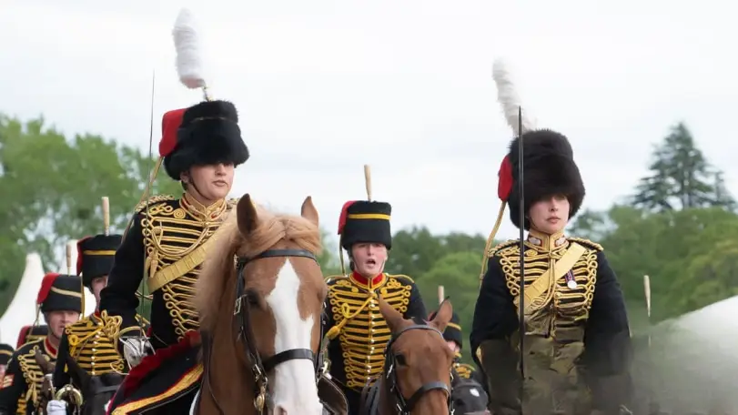 Royal Windsor Horse Show'da Atlı Birlik Mensubu Hayatını Kaybetti