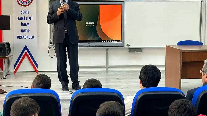 Afyonkarahisar'da Değerler Eğitimi Programları Öğrencilerle Buluştu