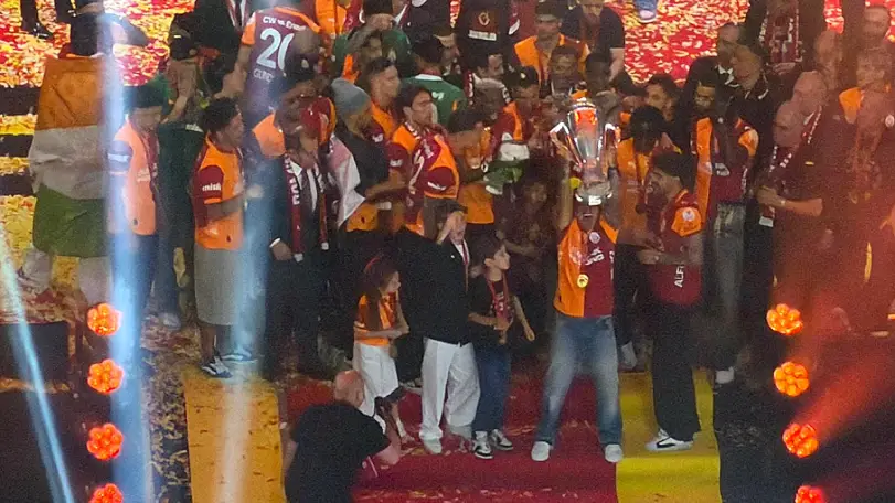 Galatasaray, Trendyol Süper Lig Şampiyonluğunu Rams Park'ta Kutladı