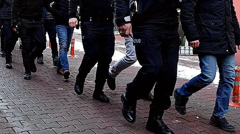 İstanbul Merkezli Operasyonda 98 Kişi Tutuklandı
