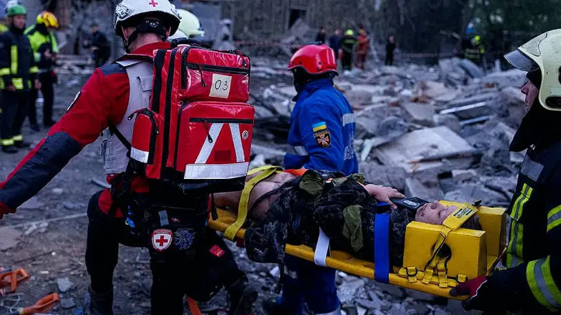 Ukrayna'da Rus Saldırısı: Kiev'de Bir Ölü, 16 Yaralı