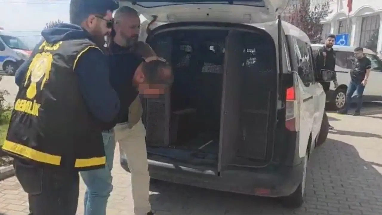 Bursa'da Kan Donduran Cinayet: Damat Adayı Olduğu İddia Edilen Şahıs Yaşlı Kadını Öldürüp Altınlarını Çaldı