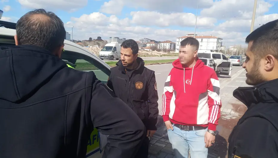 Ehliyetine El Konuldu, 3. Kez Alkollü Araç Kullanırken Yakalandı