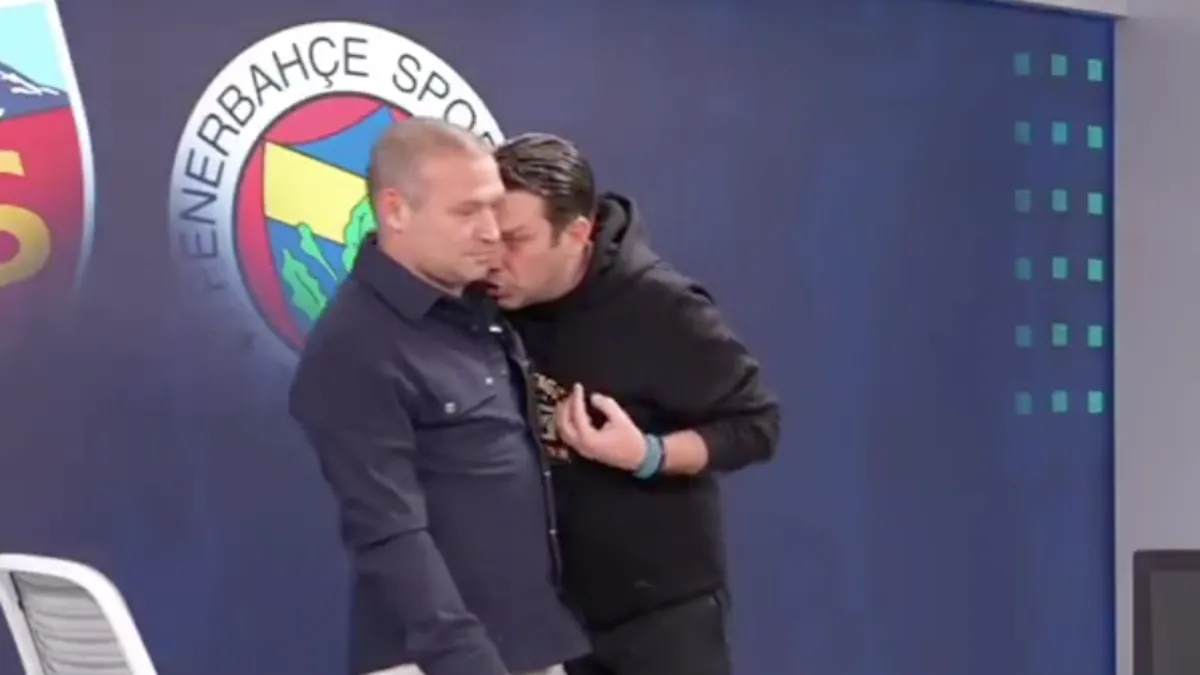 Fırat Aydınus, F.Bahçe-Kayserispor Maçındaki Tartışmalı Pozisyonu Açıkladı