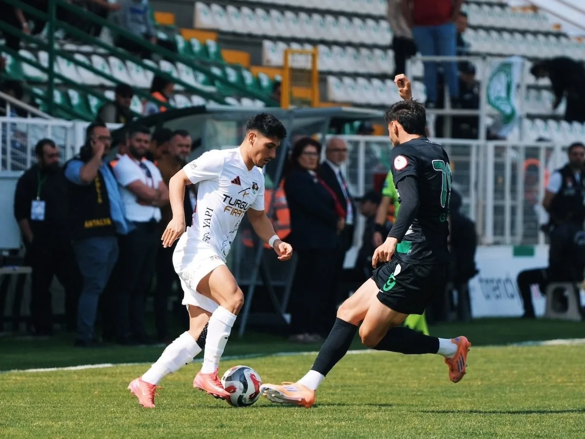 Vanspor, Serikspor'u 6-1 Mağlup Etti