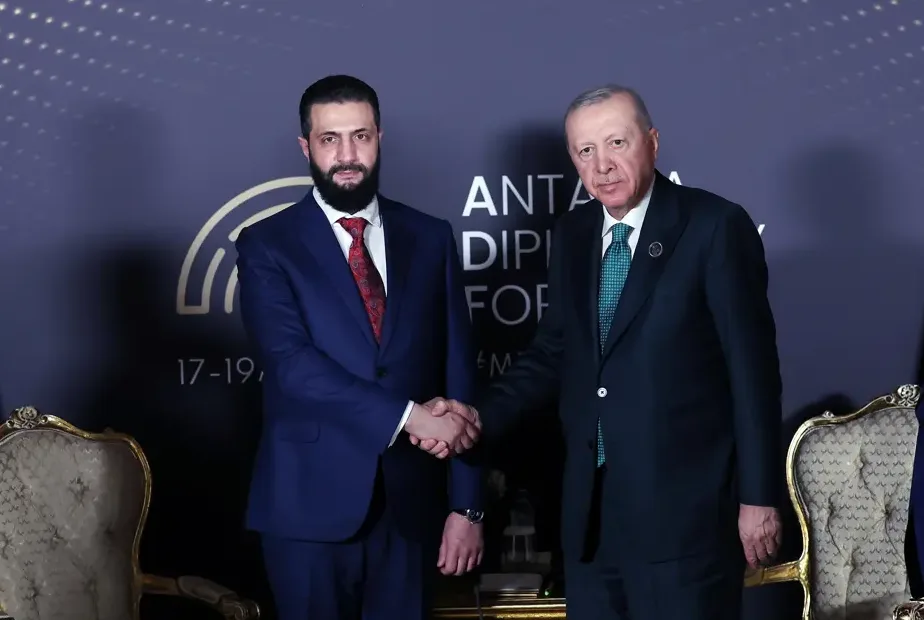 Cumhurbaşkanı Erdoğan ve Suriye Cumhurbaşkanı Şara Görüşmesi Gerçekleşti