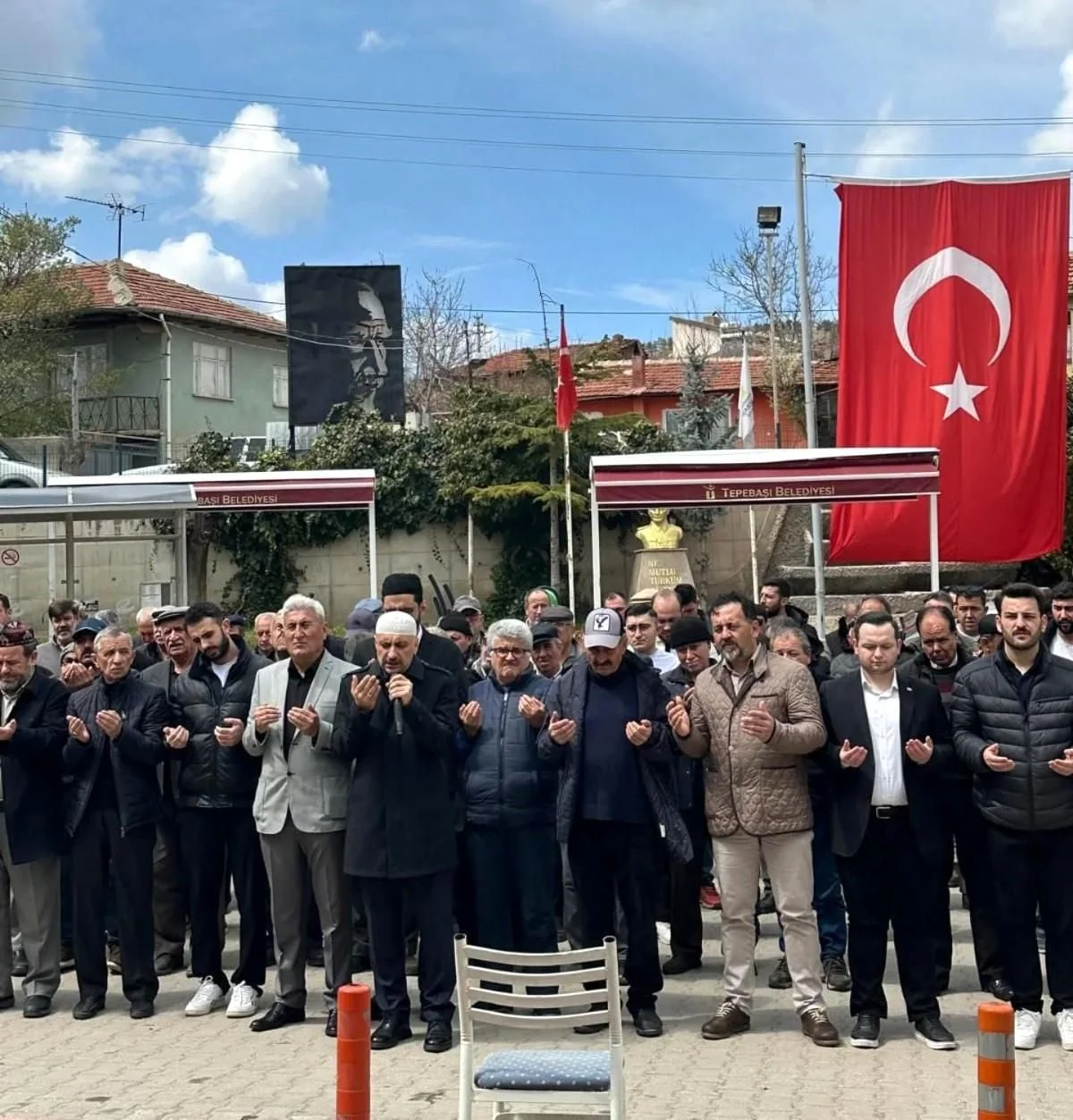 Gündüzler Mahallesi'nde Bereket ve Şükür Duası Coşkusu