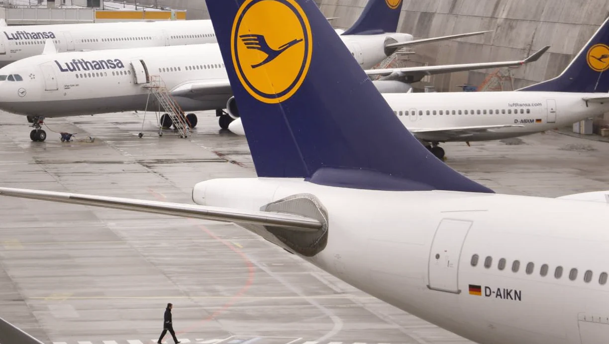 Lufthansa, Yakıt Maliyetleri Nedeniyle 20 Bin Uçuşu İptal Edecek
