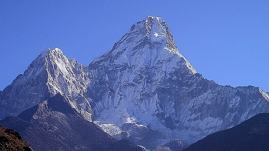 Everest Dağı Tırmanış Rotası Açıldı