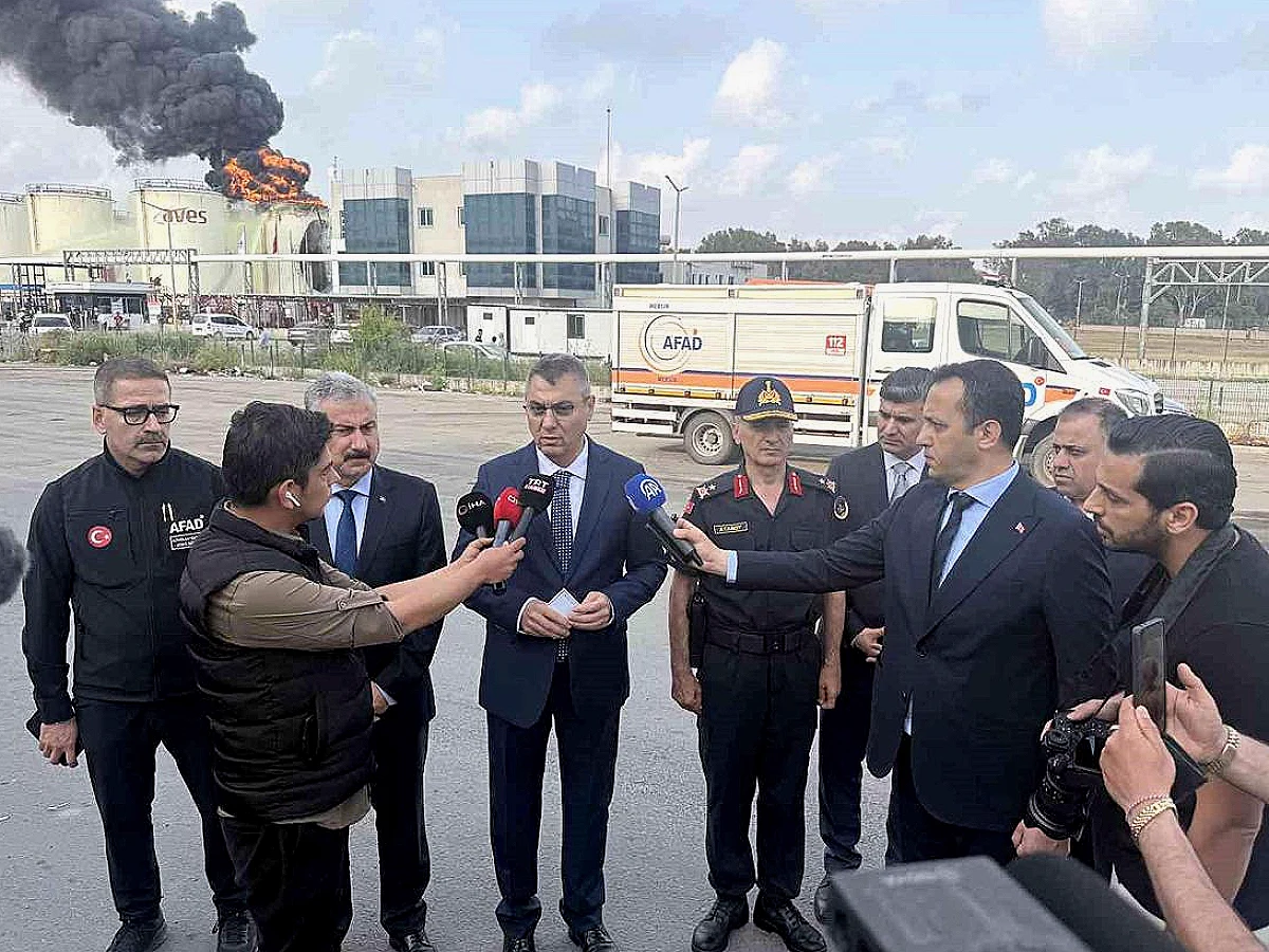 Mersin'deki Yangın: Vali Toros Önceliğin Sıçramayı Önlemek Olduğunu Belirtti